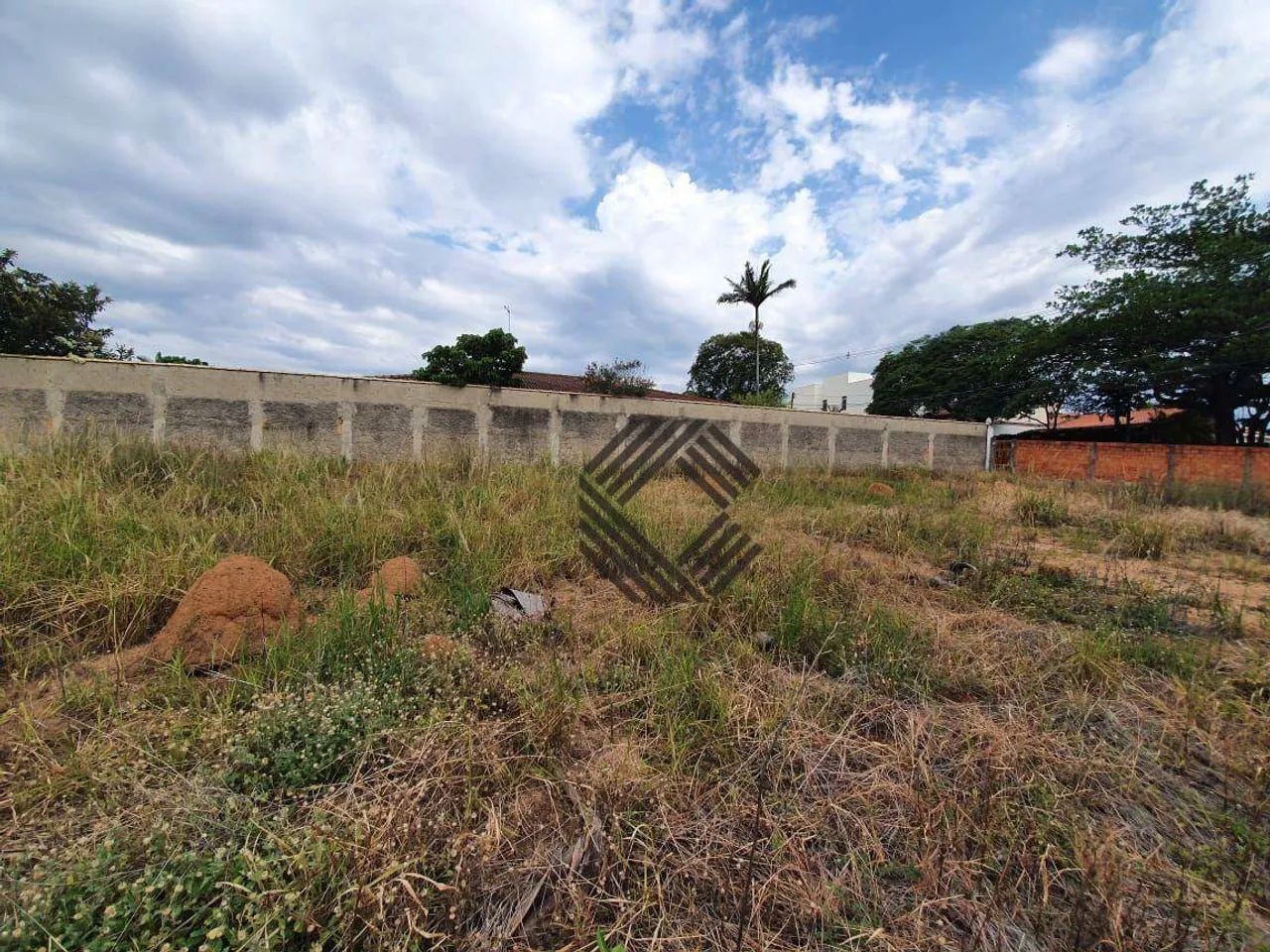 Terreno para comprar com 425 m², no Jardim Astro, em Sorocaba/SP. - Foto 2