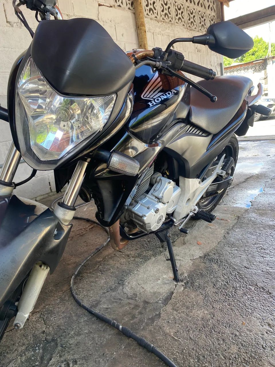 CB 300R 
