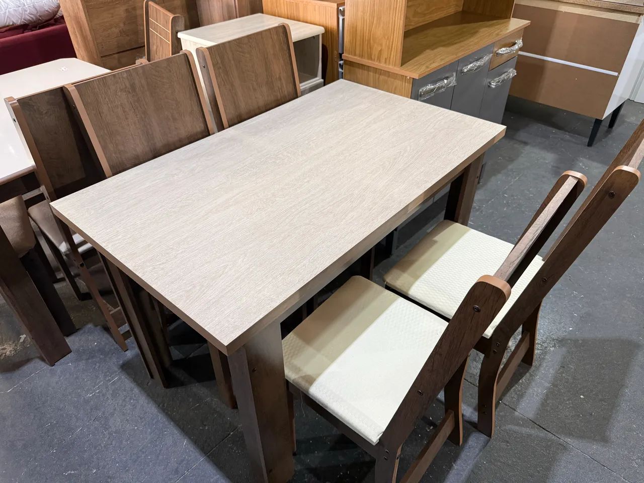 Mesa com 4 cadeiras - entregamos hoje  - Foto 3