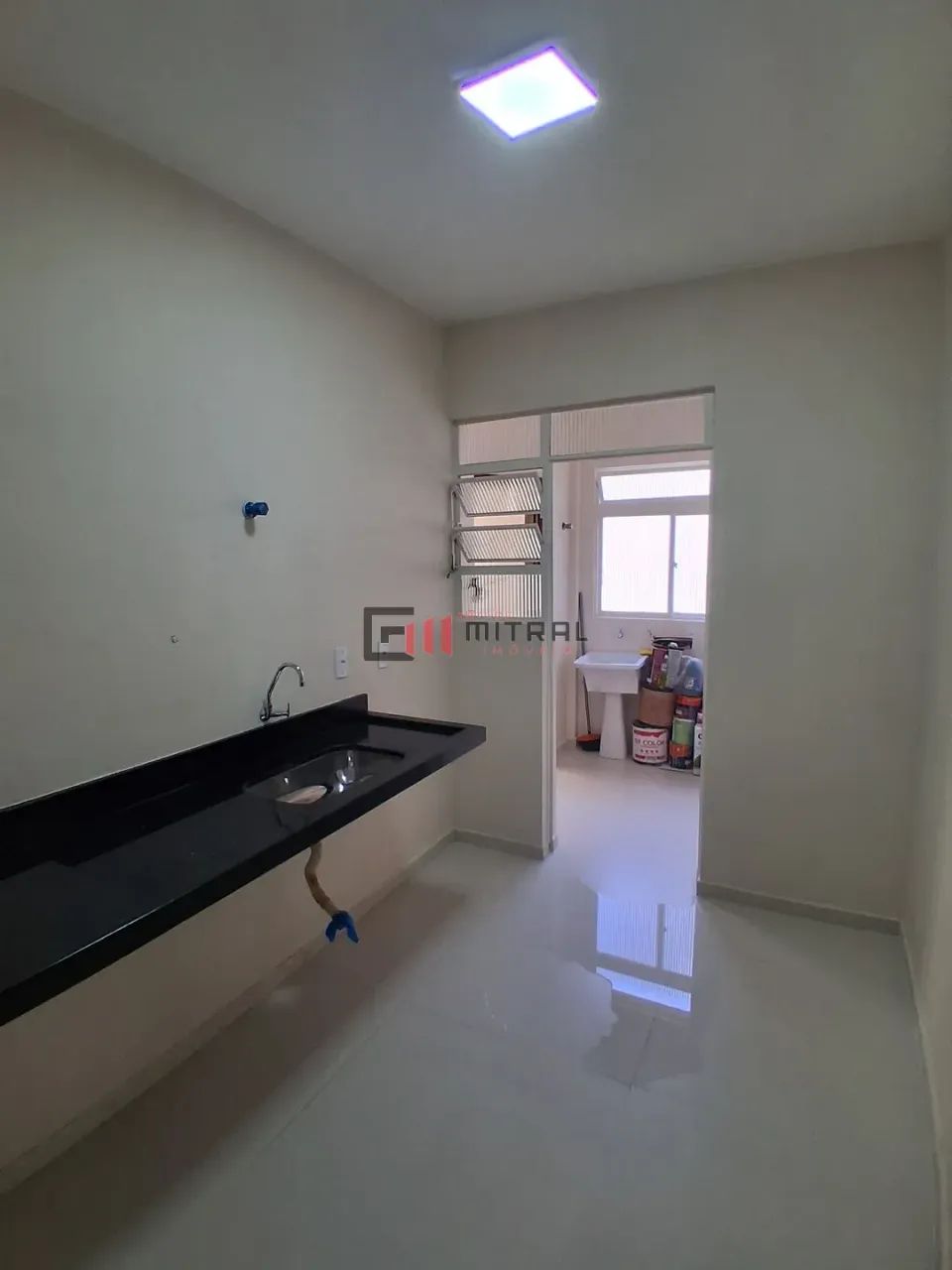 Edifício Castel Gandolfo / Apartamento três dormitórios 2 banheiros e uma vaga de garagem  - Foto 3
