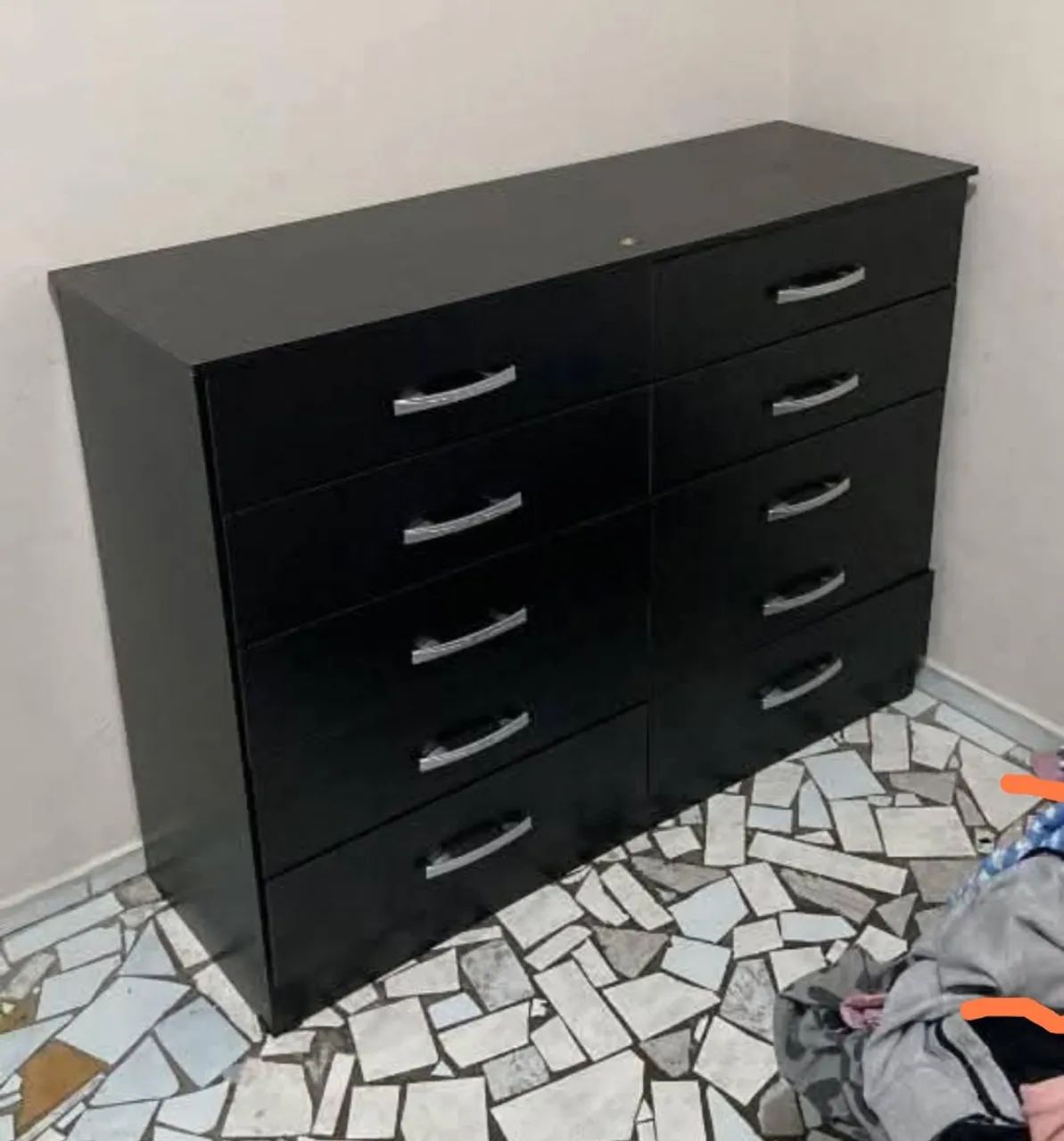 Cômoda preta 10 gavetas 