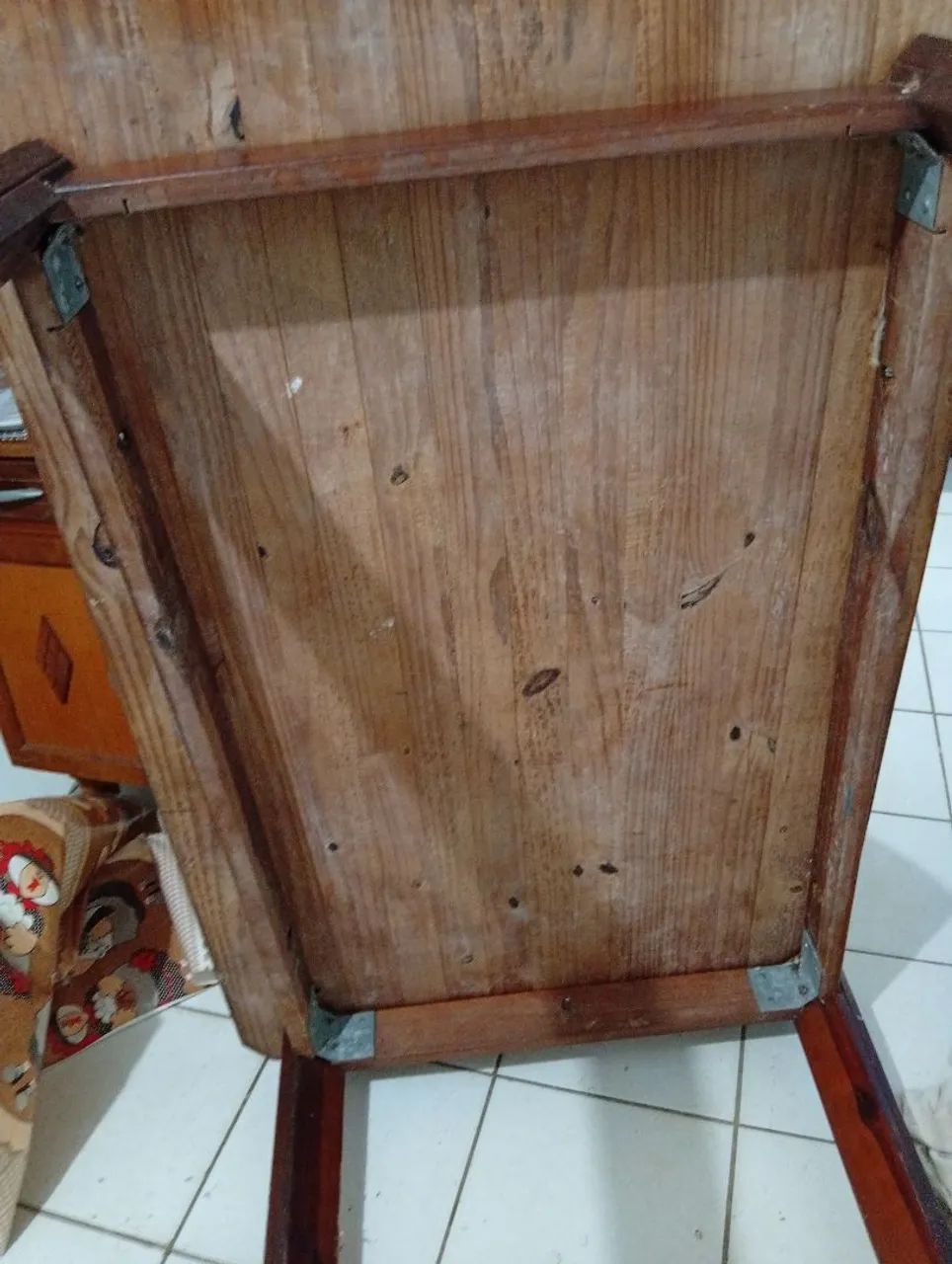 Mesa de Madeira Maciça em bom estado! - Foto 4