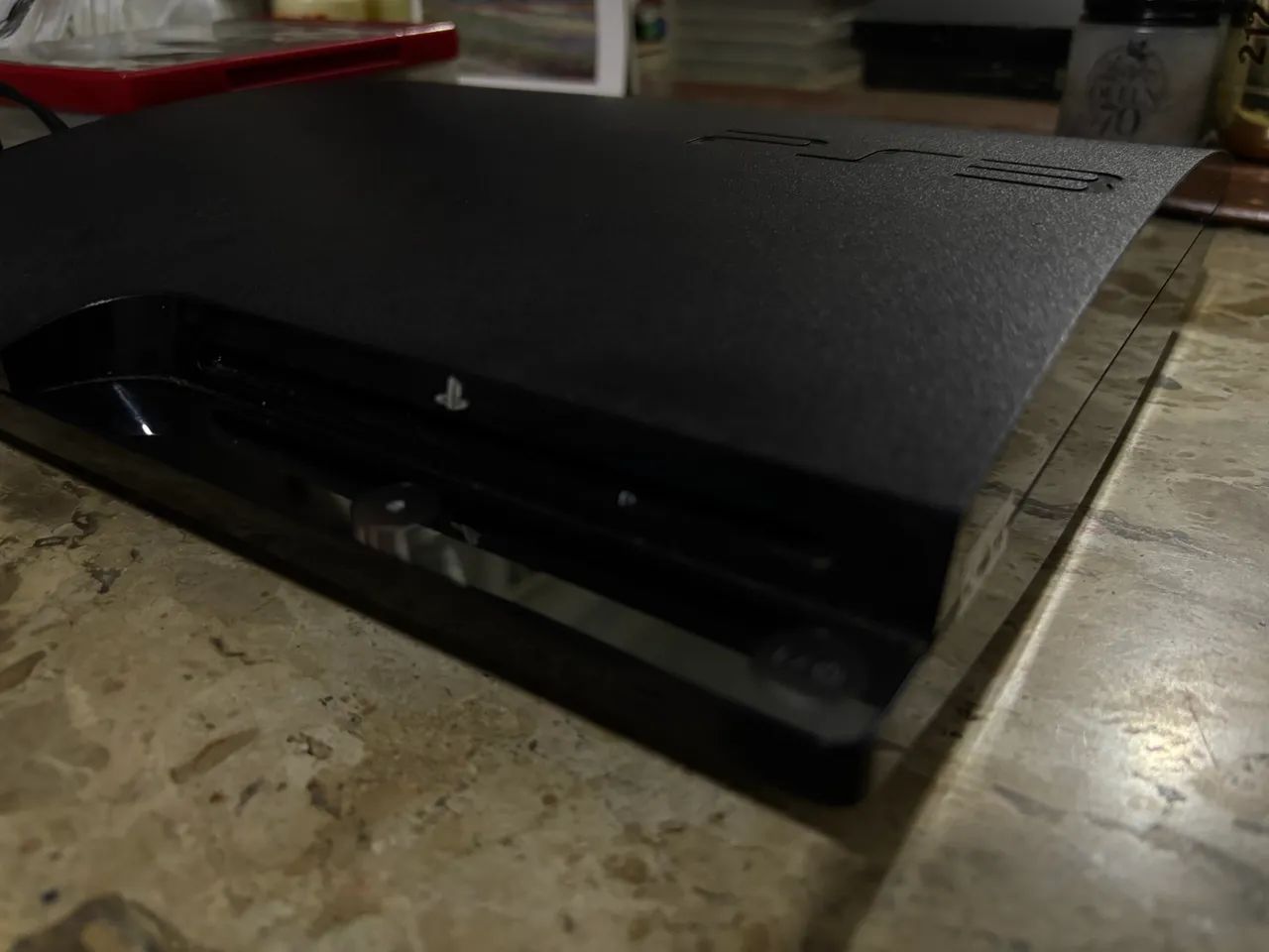 PS3 Slim 320 GB + Jogos e cabo - Foto 3