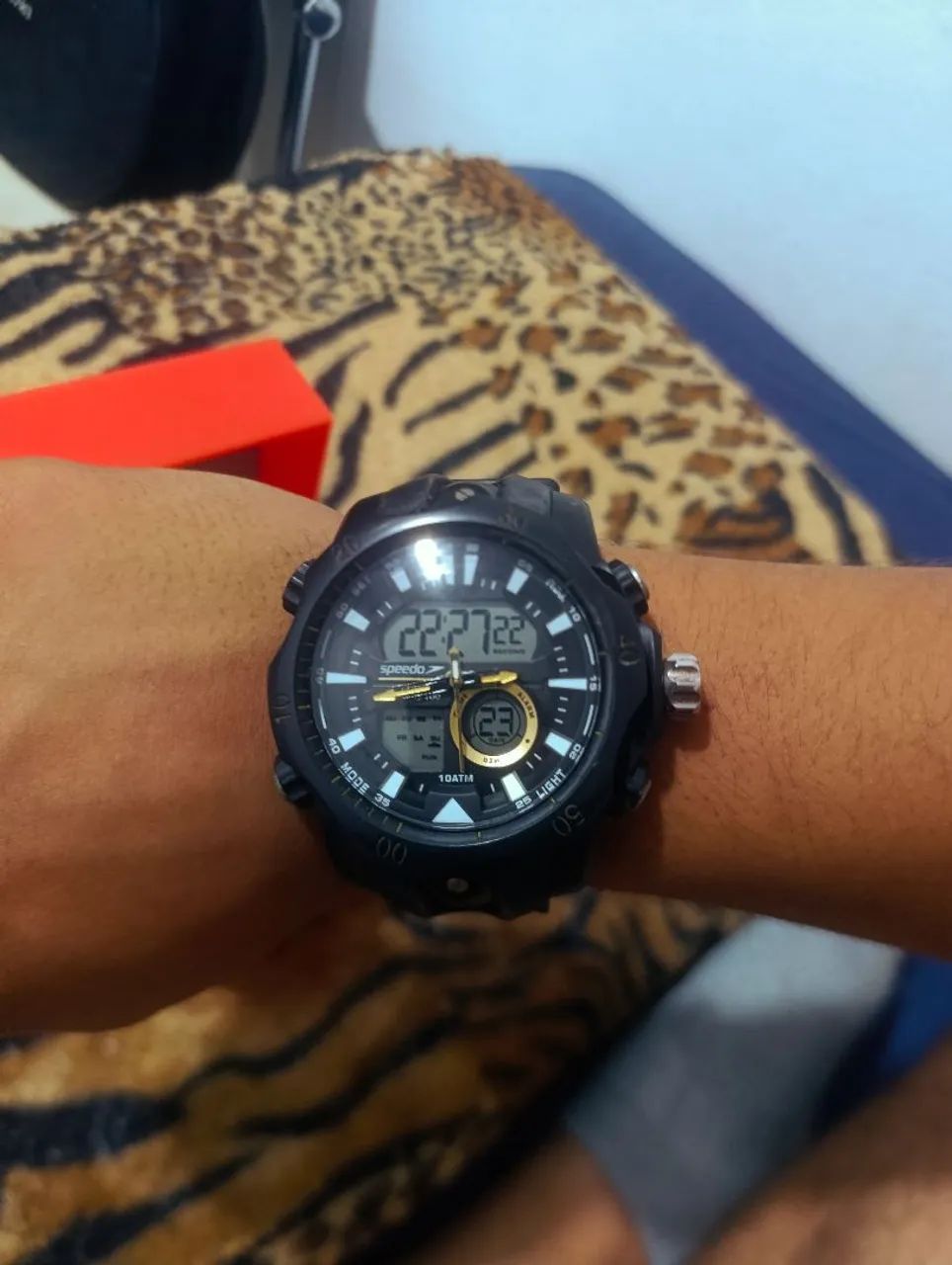 Relógio Speedo (Precisa trocar a pulseira) - Foto 2