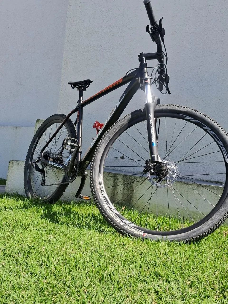 Bicicleta Soul SL329 Monte Negro Aro 29, Estado ZERO - Foto 2