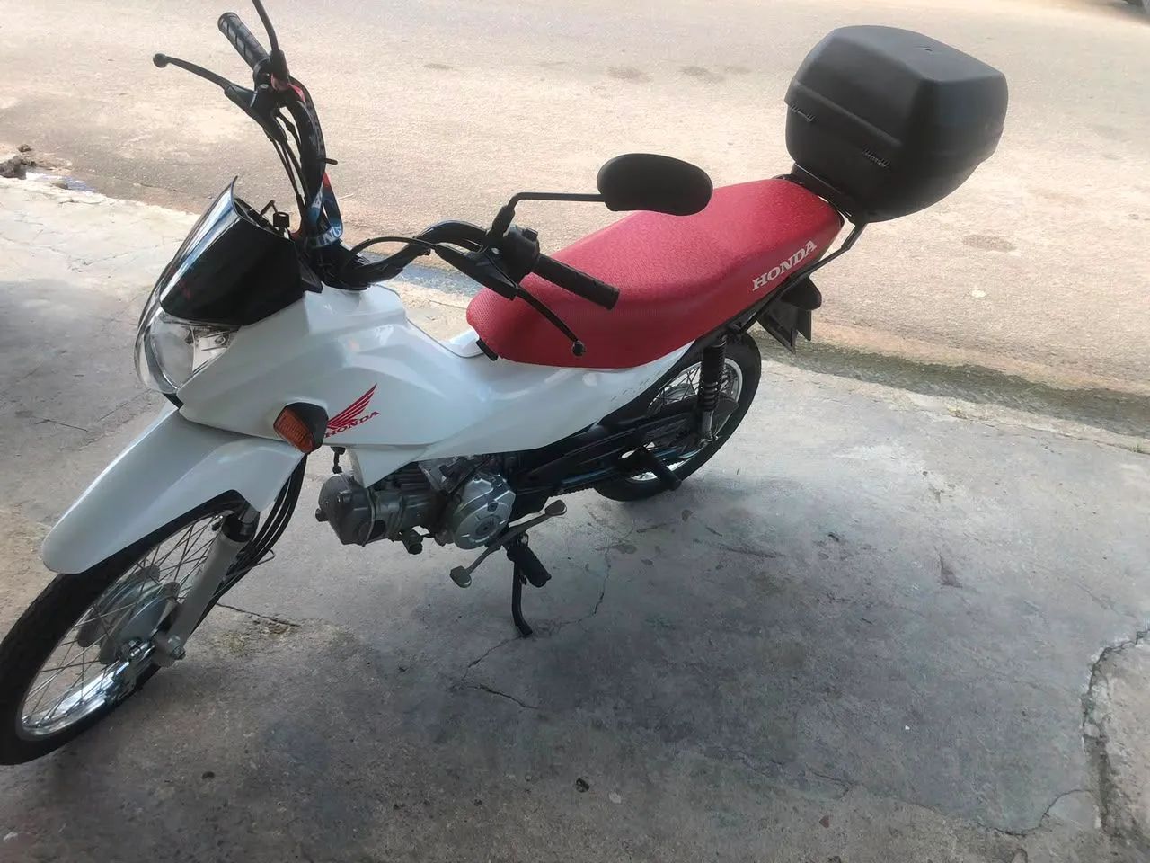 Honda pop semi nova 