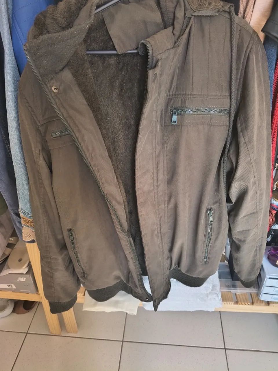 Jaqueta masculina verde militar 
