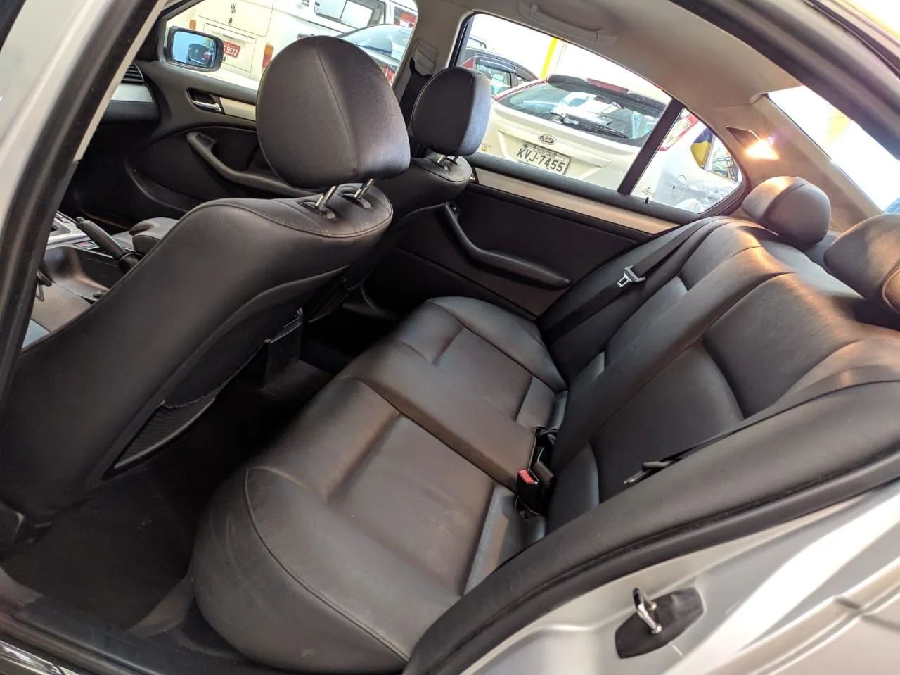 BMW 320I A 2005 - Foto 3