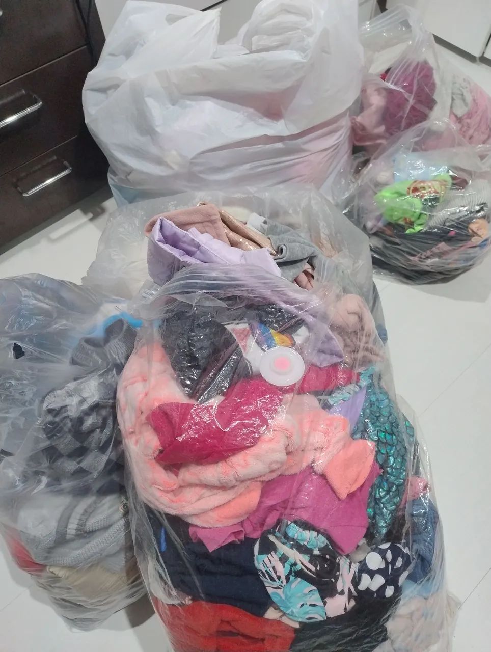 Lote roupa infantil brechó 1