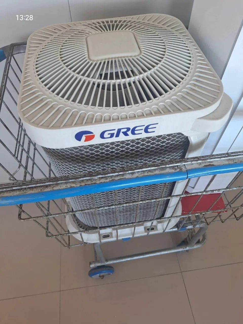 ar condicionado gree 9.000 com defeito