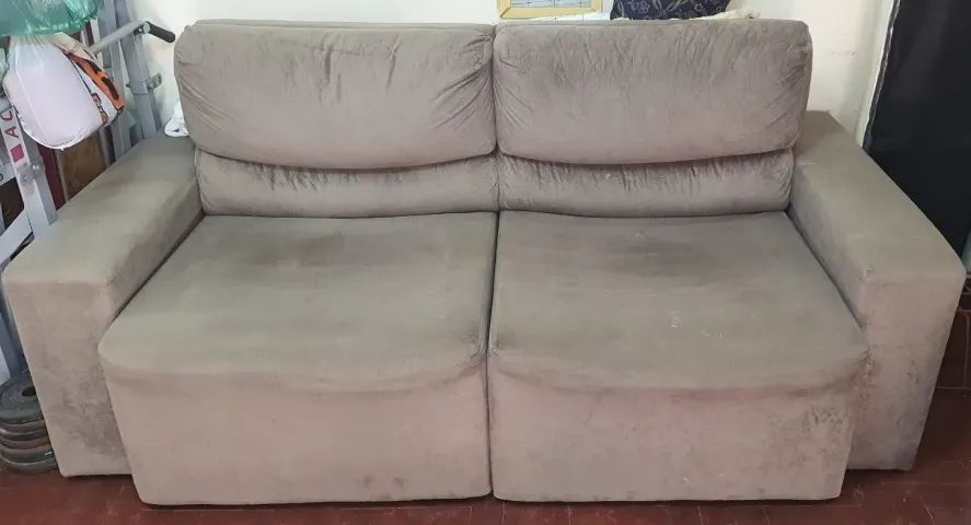 SOFÁ RETRÁTIL DE 2 LUGARES