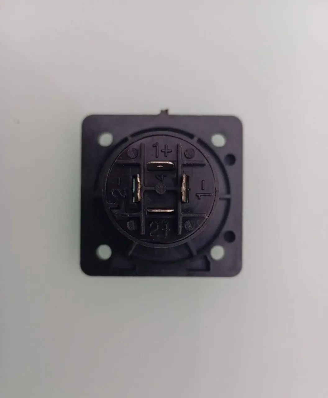 Conector Speakon  - Foto 2