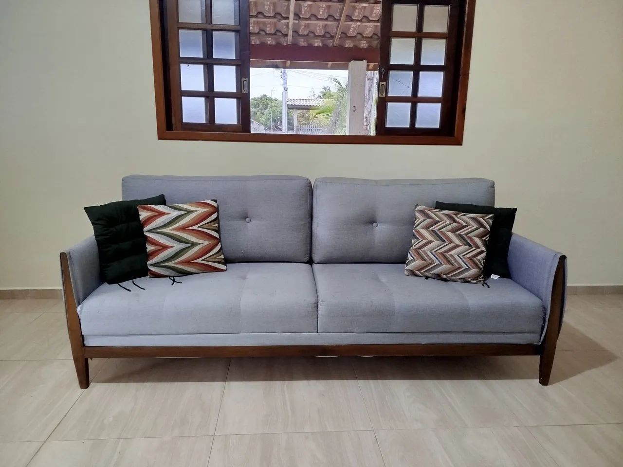 Sofá de 4 lugares + 2 poltronas em excelente estado  - Foto 3