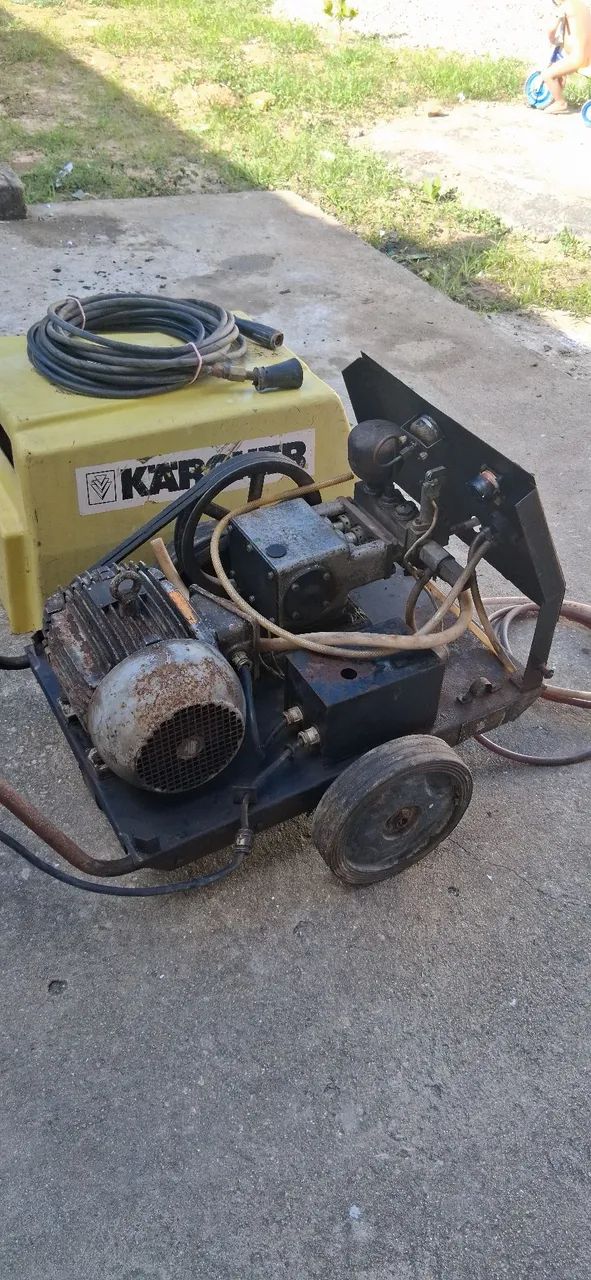 Máquina de lavar auto karcher - Foto 5