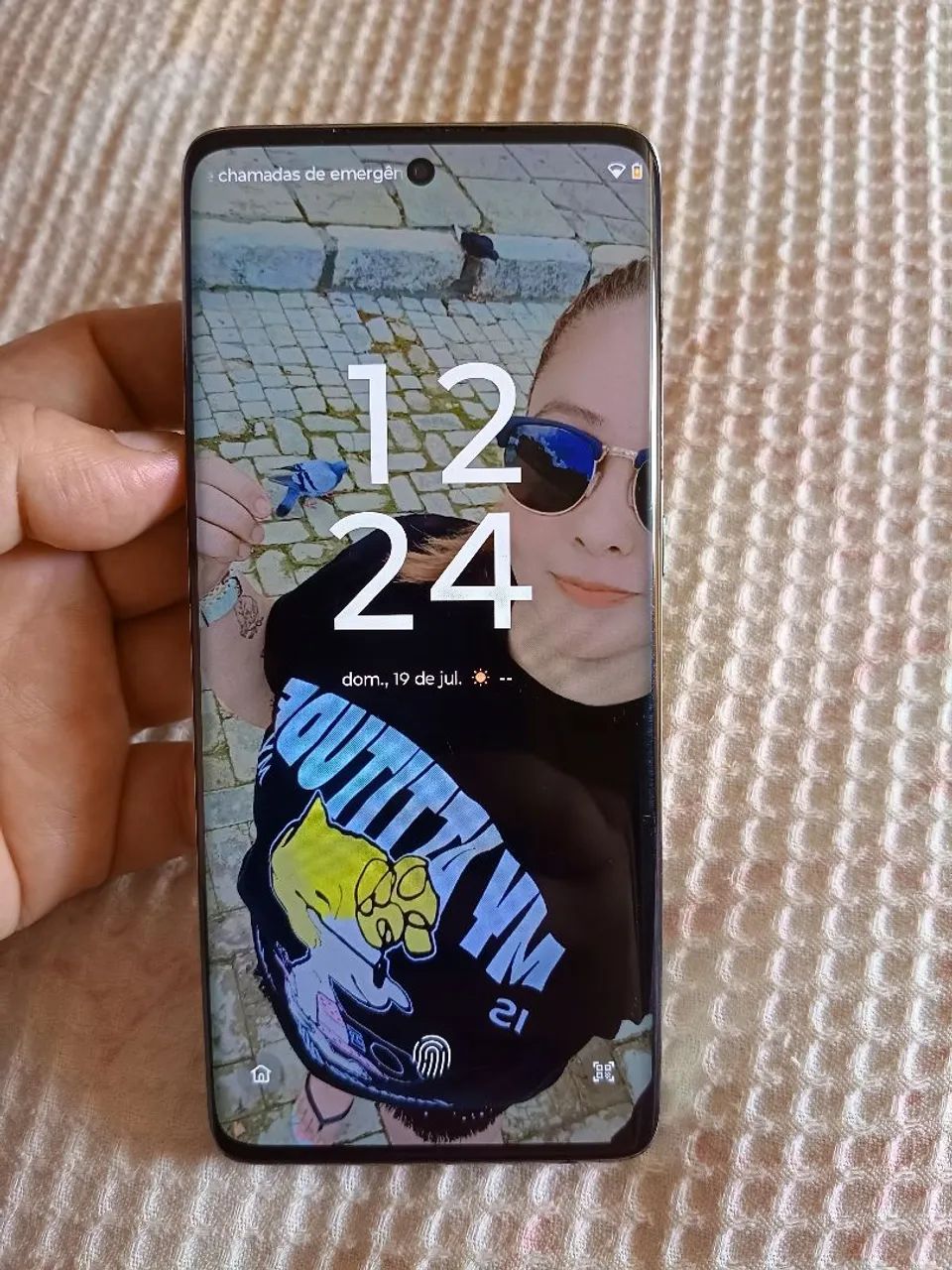 Motorola Edge 40 - Foto 3