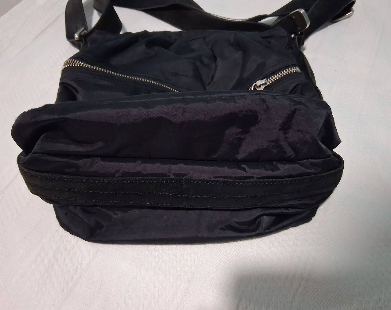 Bolsa de nylon preta DKNY - Foto 5