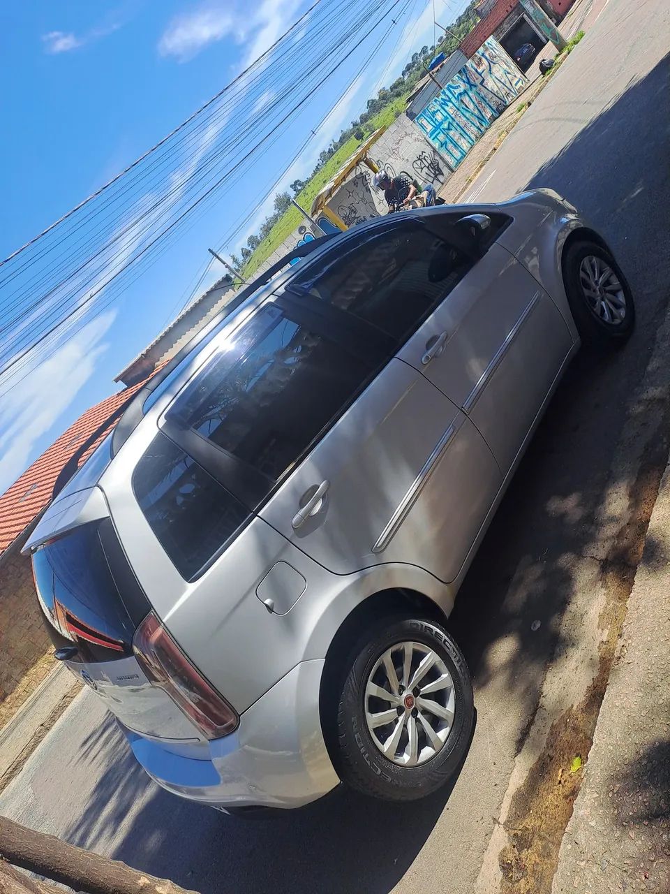 Fiat Idea Attractive 1.4 Fire Flex 8V 5P 2012 - Foto 3