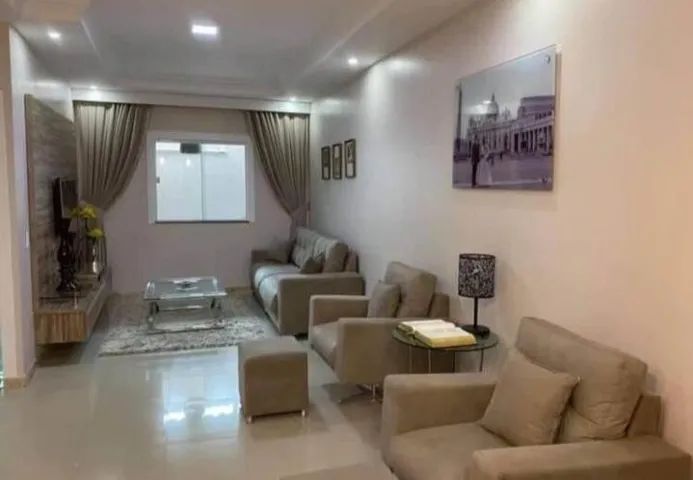 Casa com dois quartos charmosa e bem localizada - Foto 3