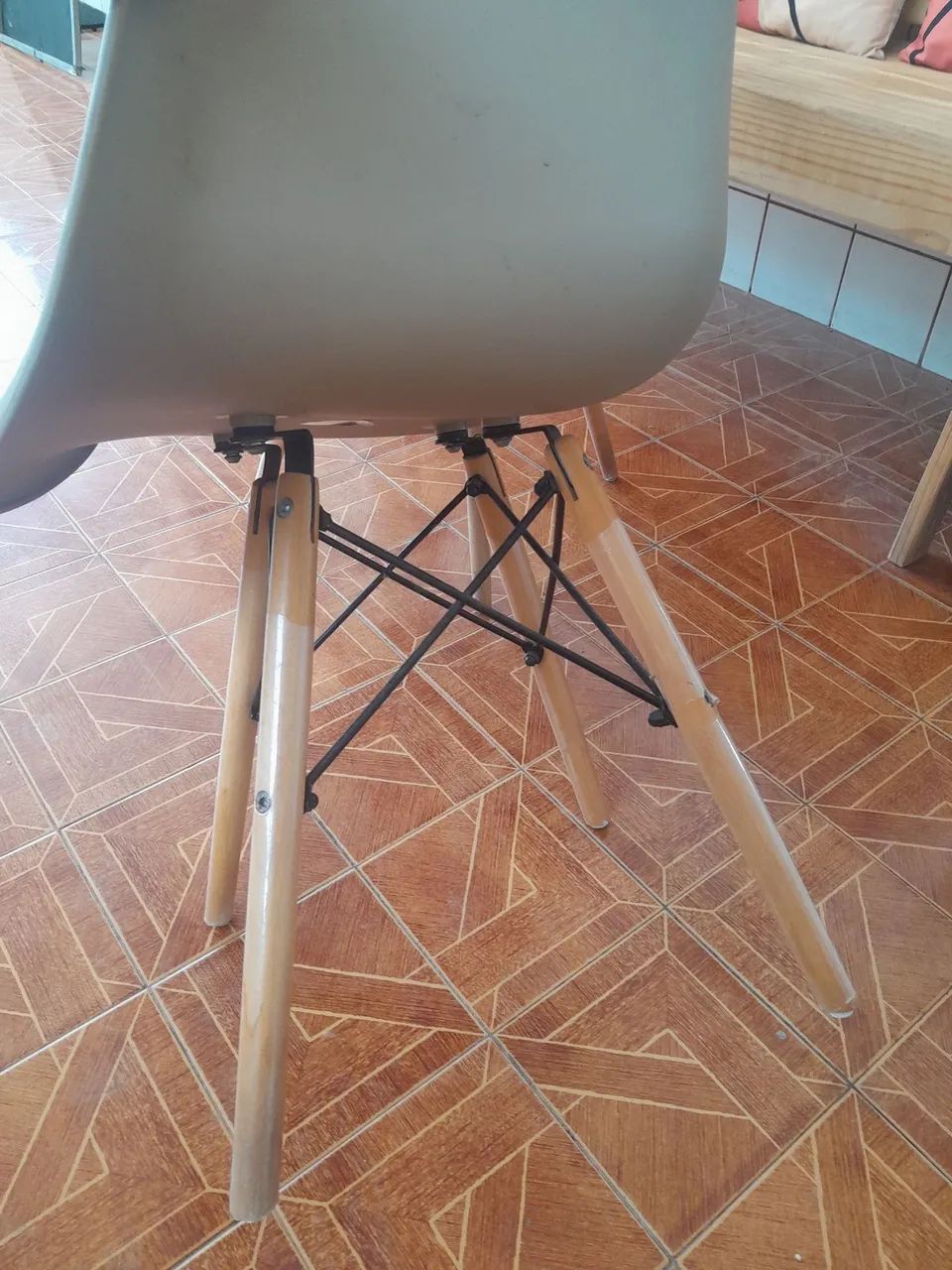 Cadeira em polipropileno - Foto 4