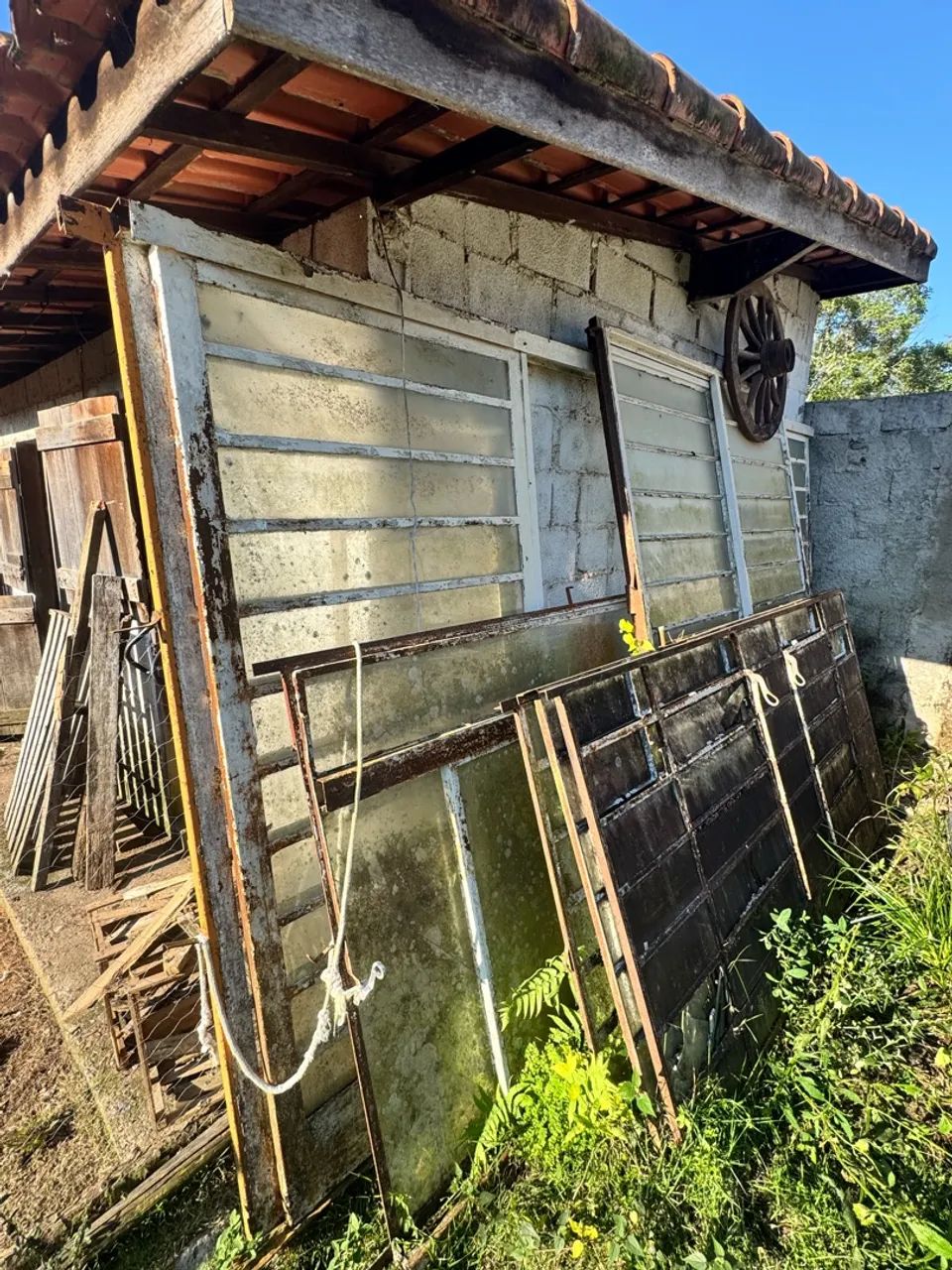 Portas de correr de ferro e vitros - Foto 4