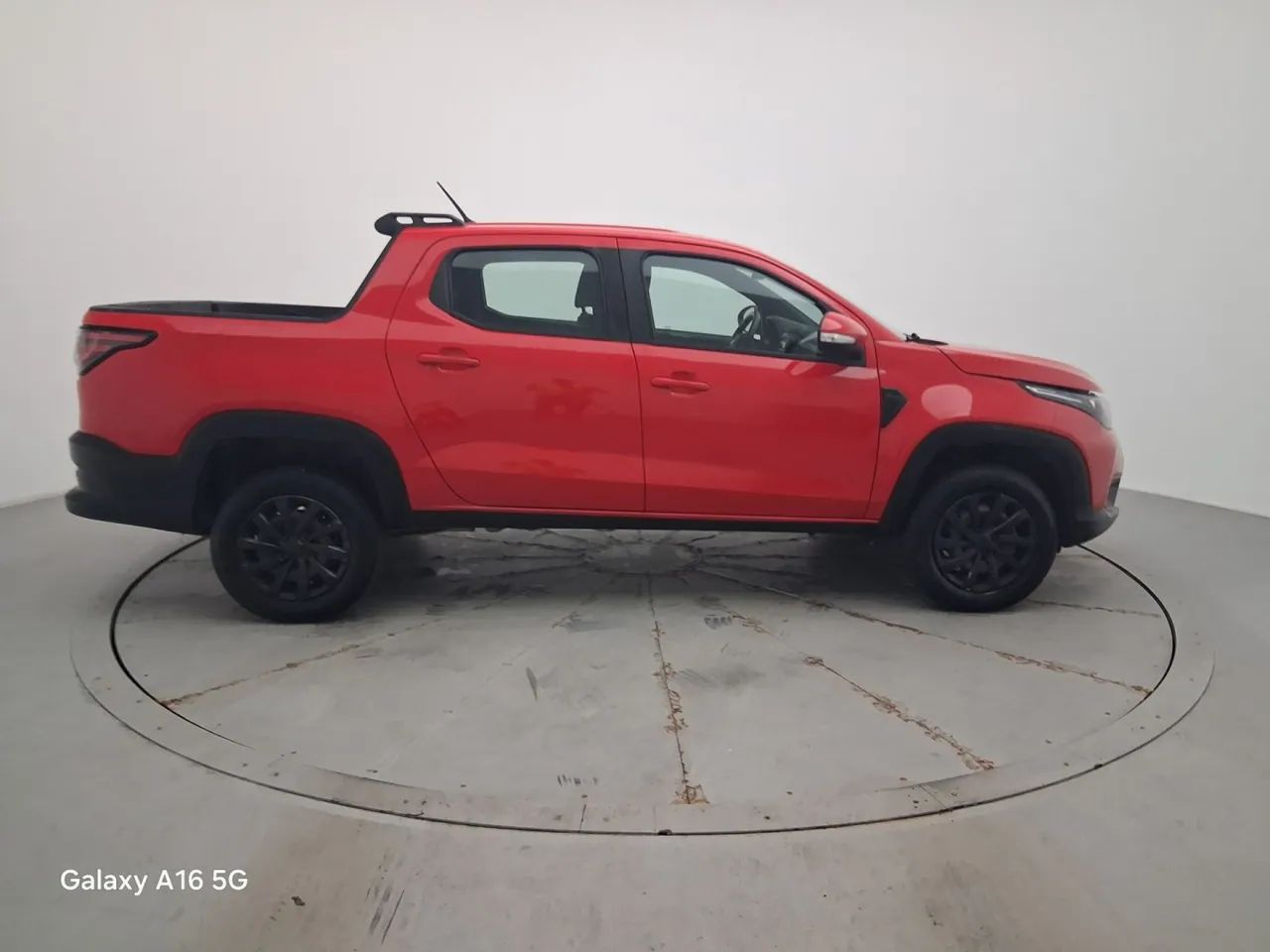 Fiat Strada Freedom 1.3 Flex 8V CD, foto 6 de 18