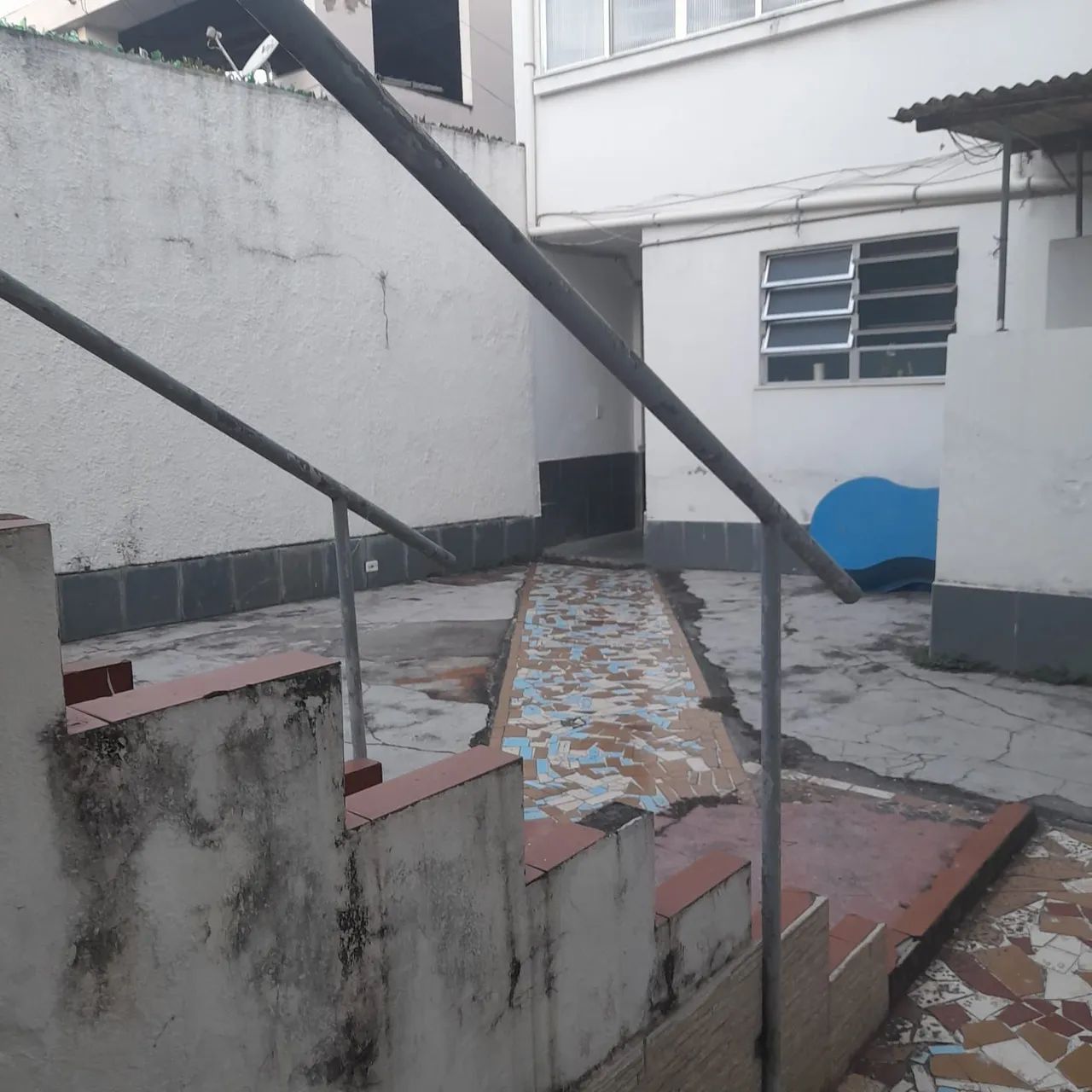 Alugo casa térrea e apartamento em Ramos. - Foto 3