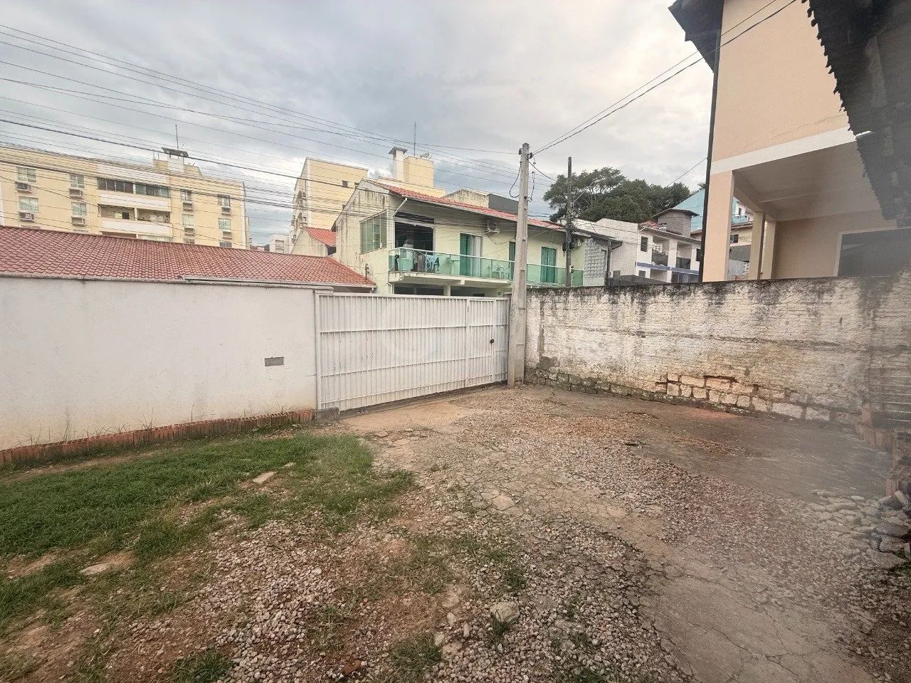 Terreno plano com 237m² no Córrego Grande - Foto 4