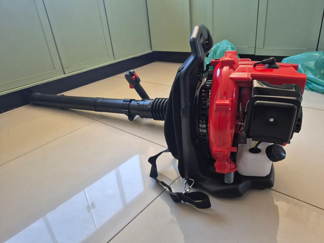 LOCAÇÃO DE EQUIPAMENTOS DE CONSTRUÇÃO E JARDINAGEM  - Foto 2