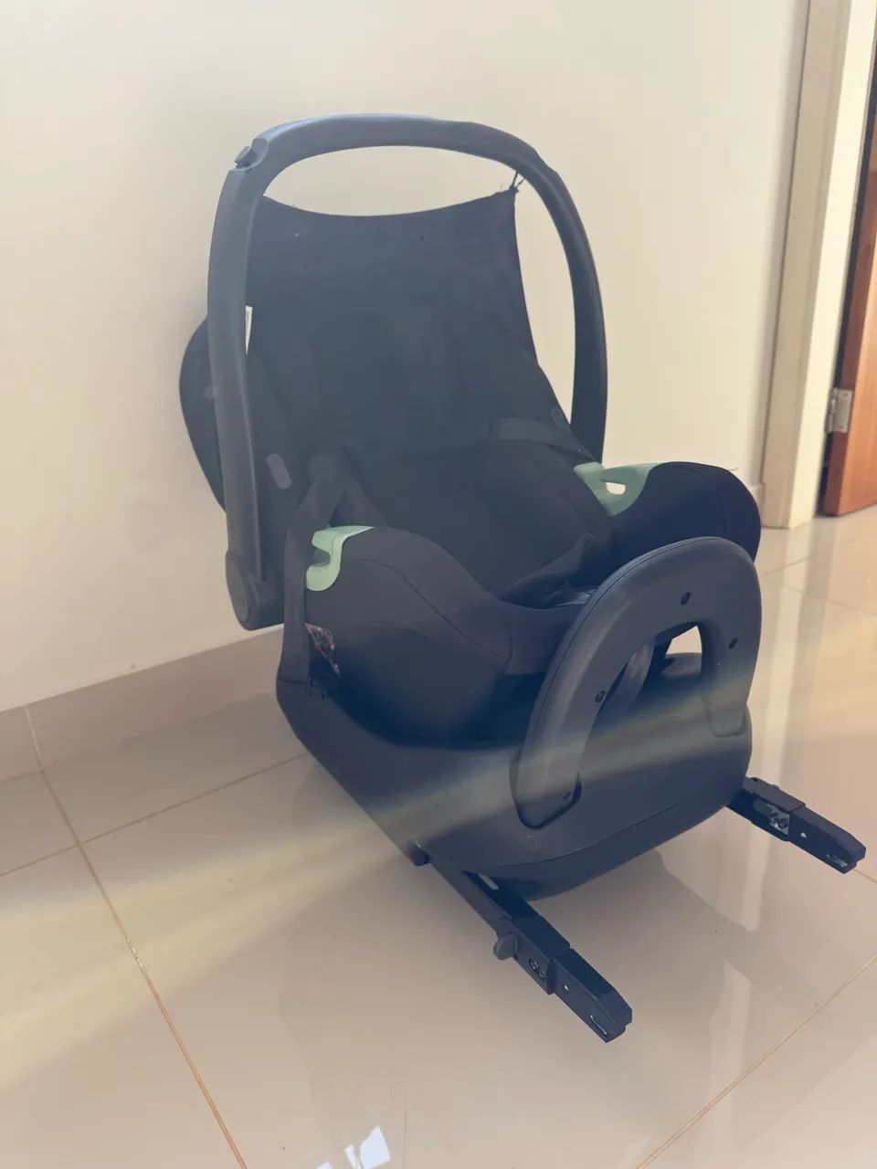 Bebe conforto Tulip ABC design com base isofix - Foto 4