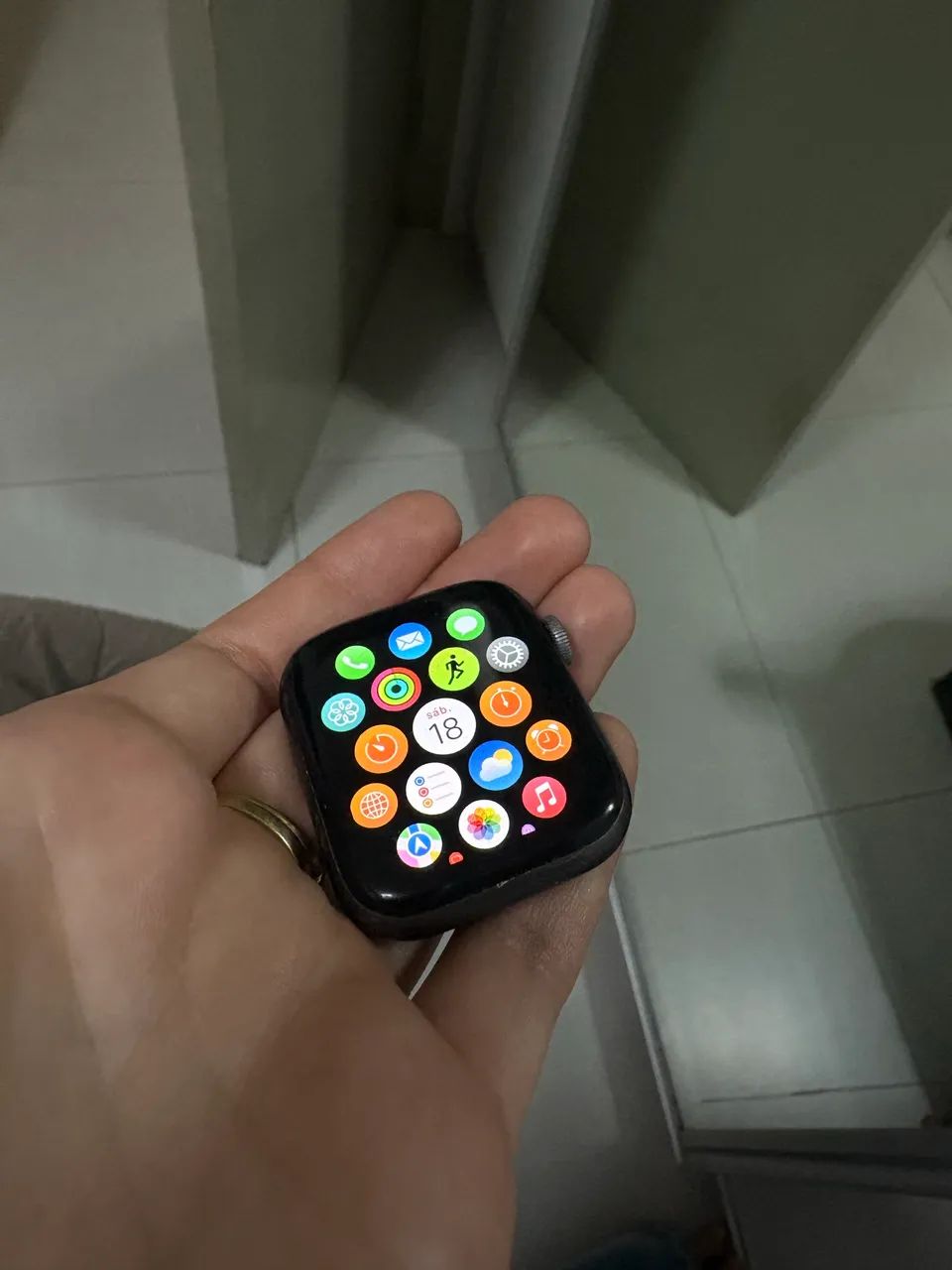   Imperdível Apple Watch séries 4 44MM - Foto 2