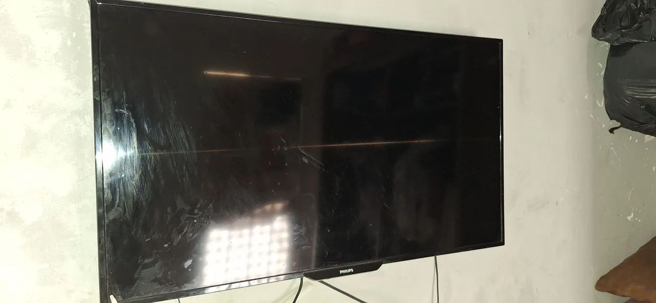 Tv Philips 42 polegadas  - Foto 4