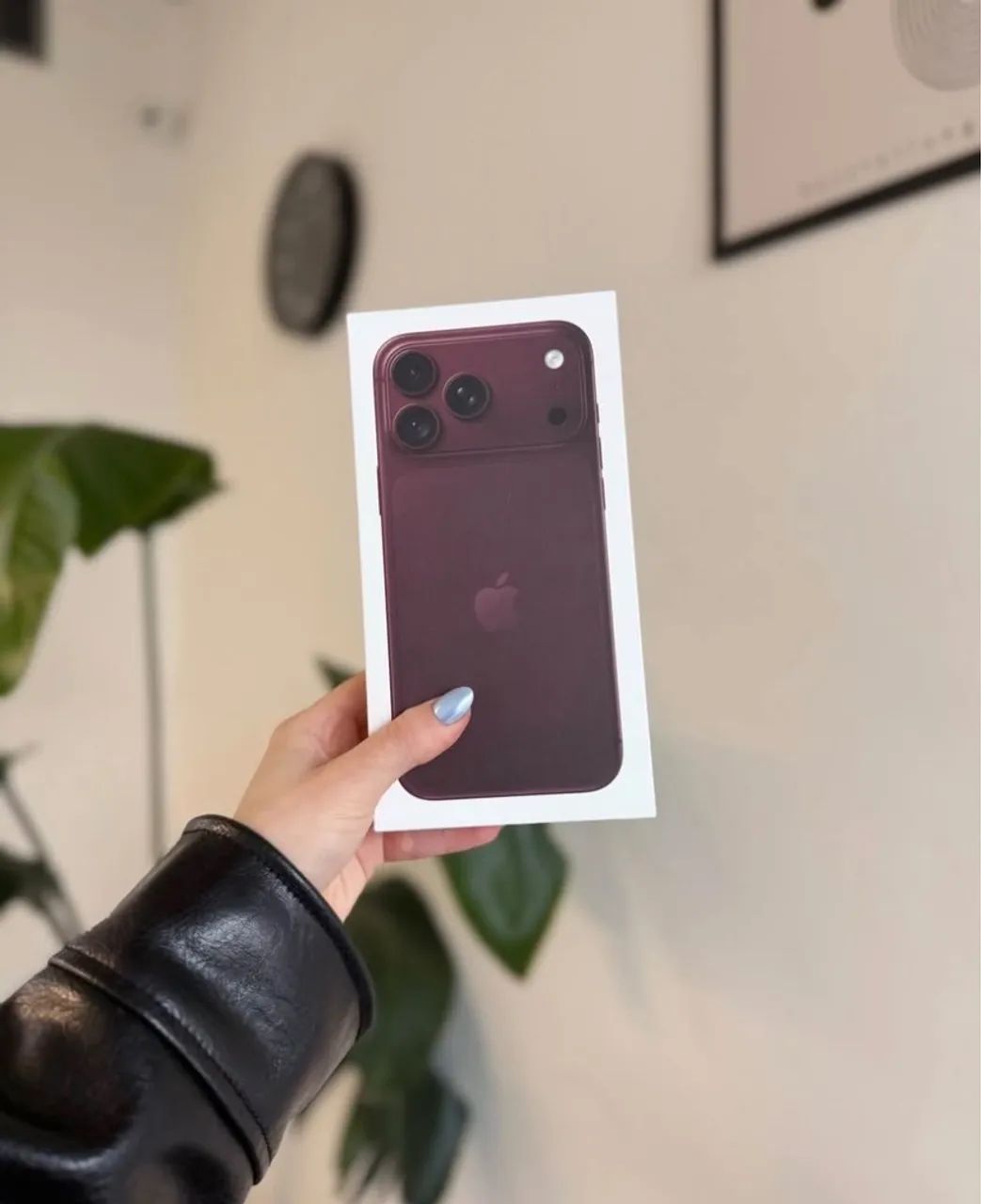 iPhone 18 pro MAX 256 SSD 