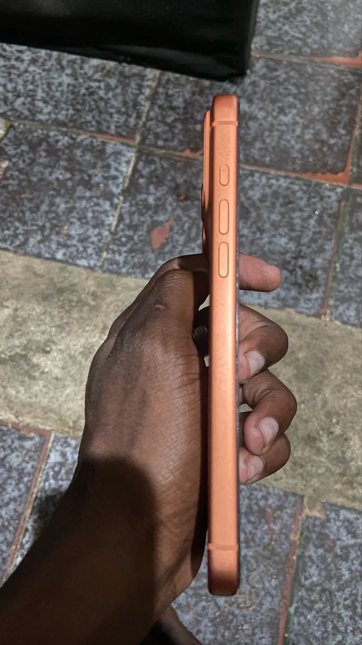 IPHONE 17 pro Max  - Foto 3