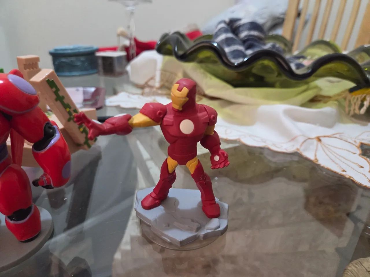 Boneco Disney Infinity 2.0 Marvel - Homem de Ferro - Foto 2