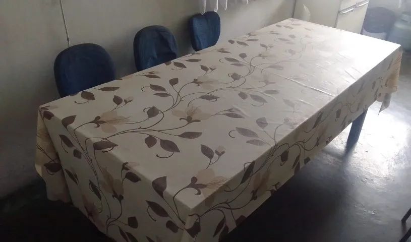 Mesa de madeira reforçada - Foto 2