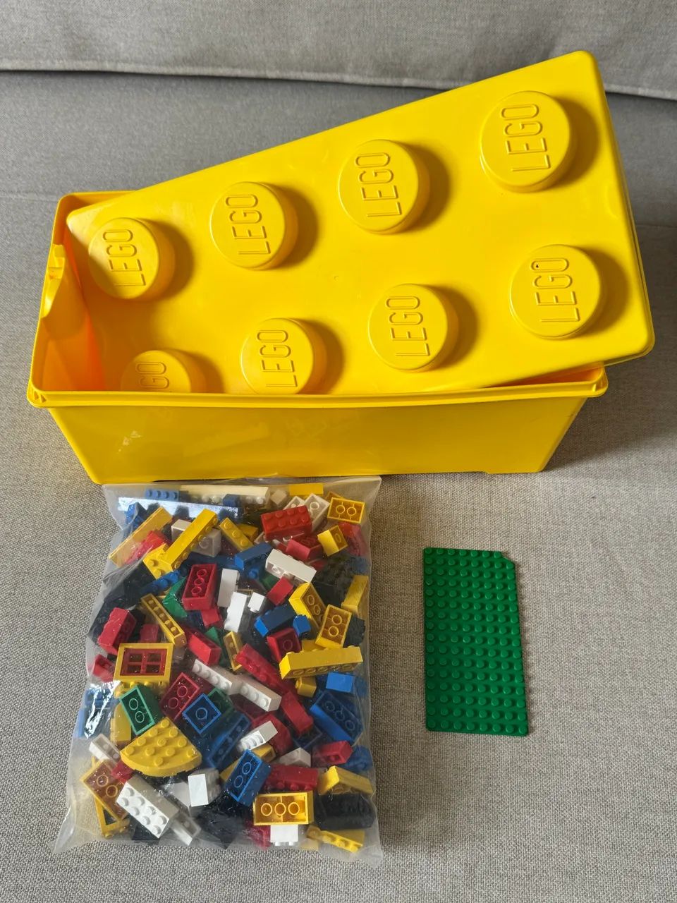 Caixa lego original + lote de 220 peças