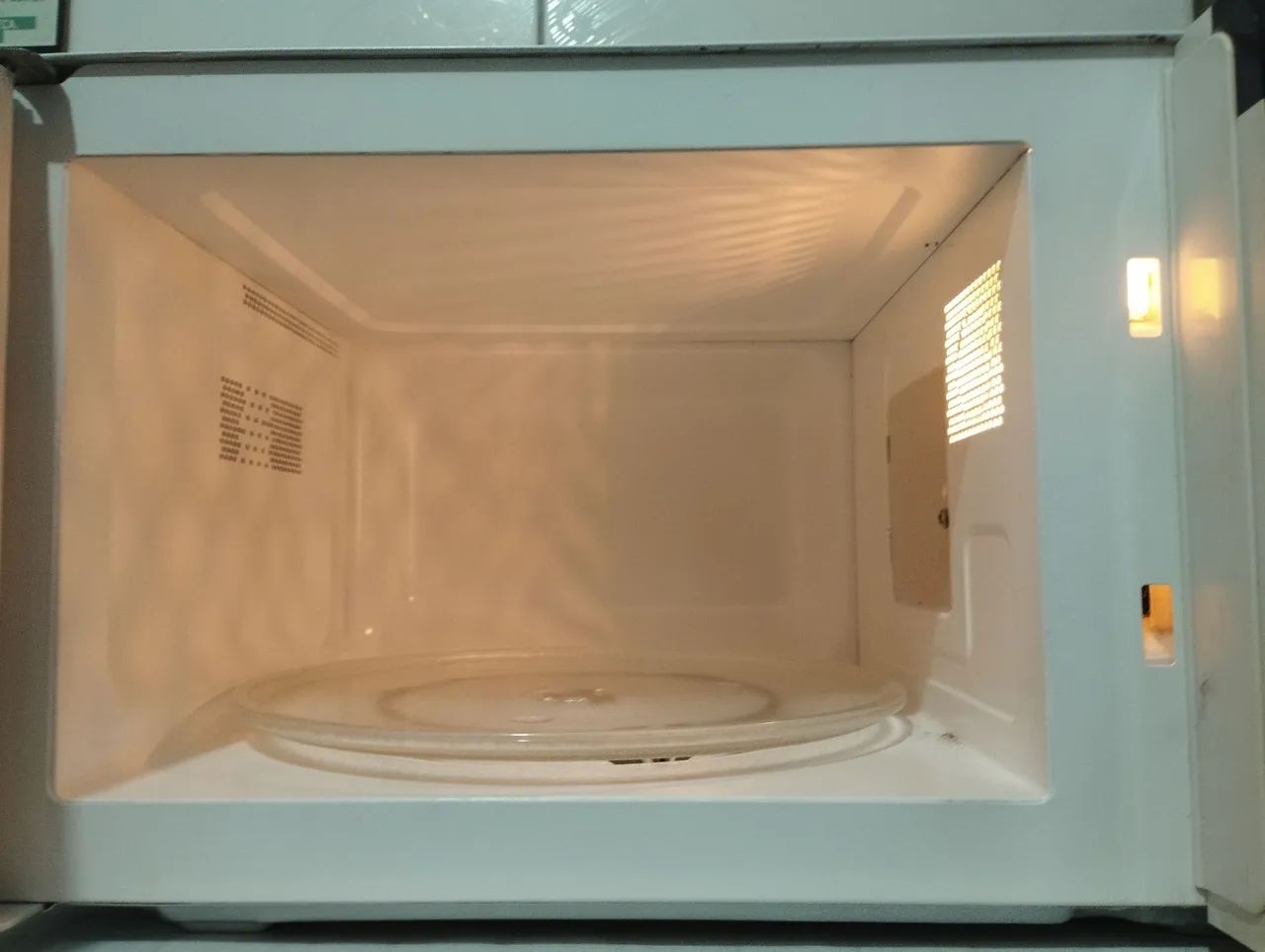 Microondas Eletrolux  - Foto 2