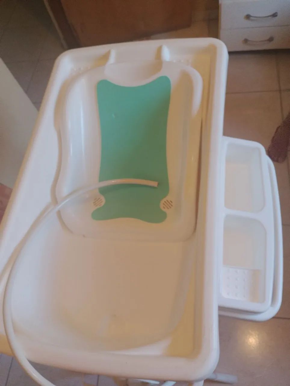 Vende-se trocador rosa/branco - Foto 4