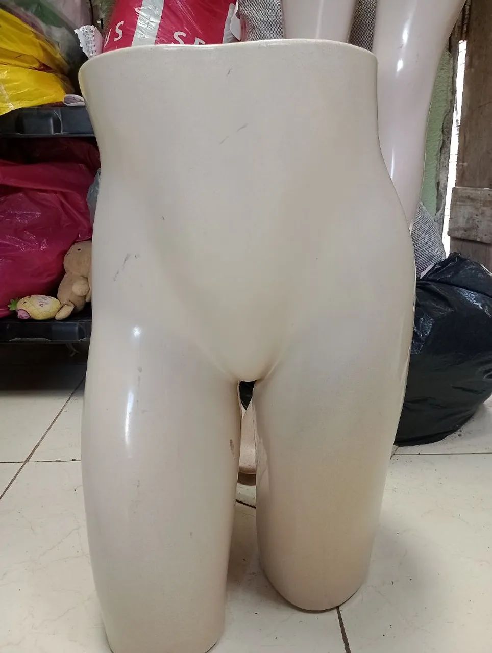 Maniquim - Foto 2