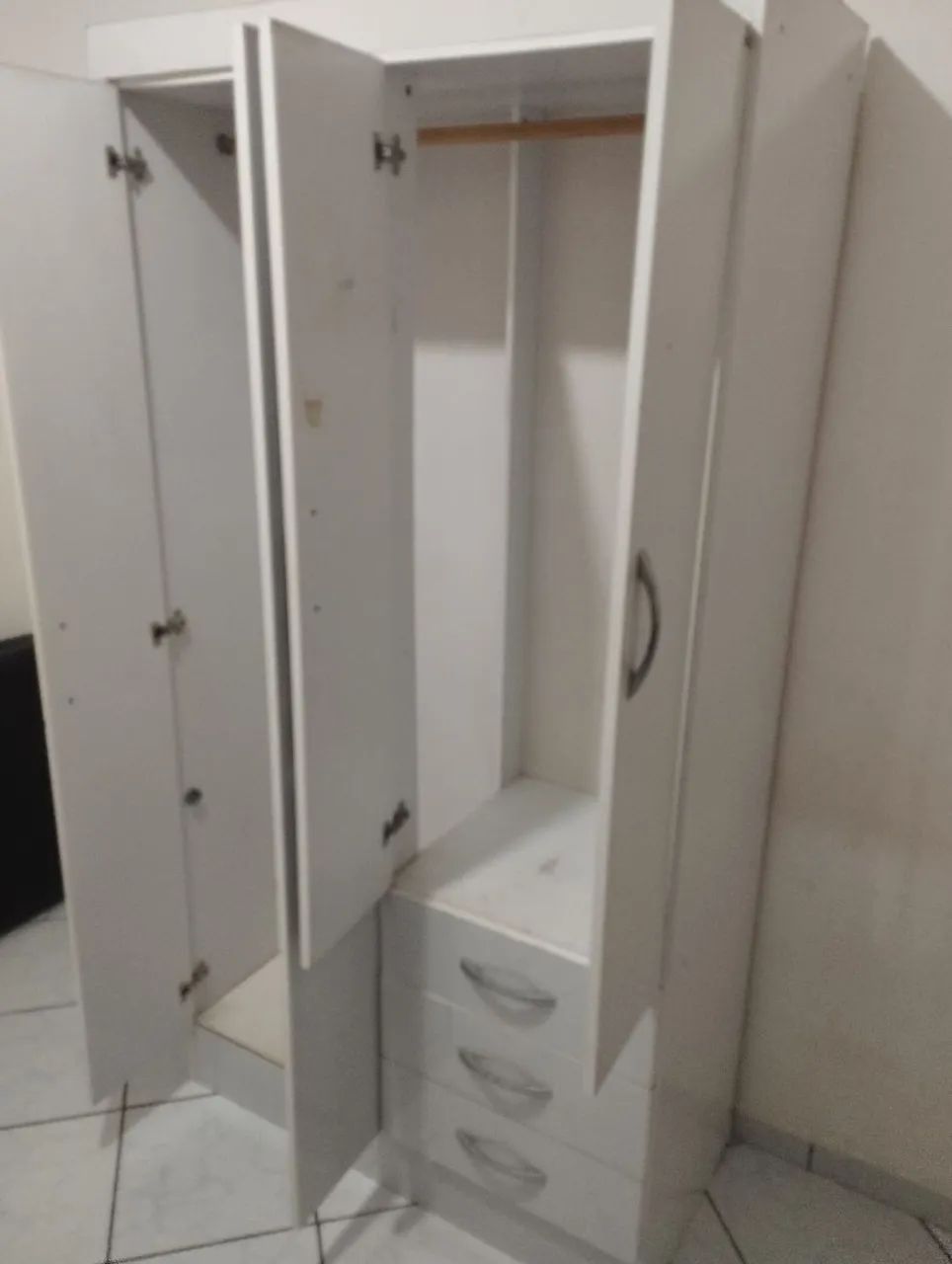 Guarda roupa de solteiro usado. - Foto 2