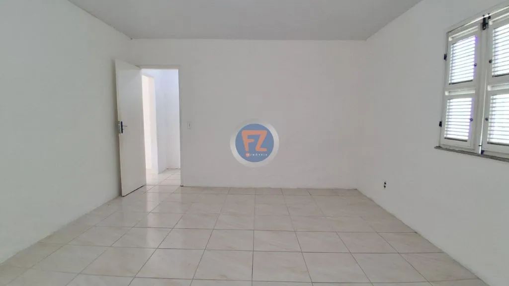 Locação de Casas / Padrão na cidade de EUSÉBIO - Foto 3