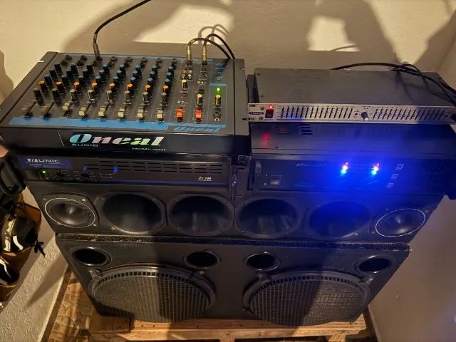 Amplificador ( paredão)