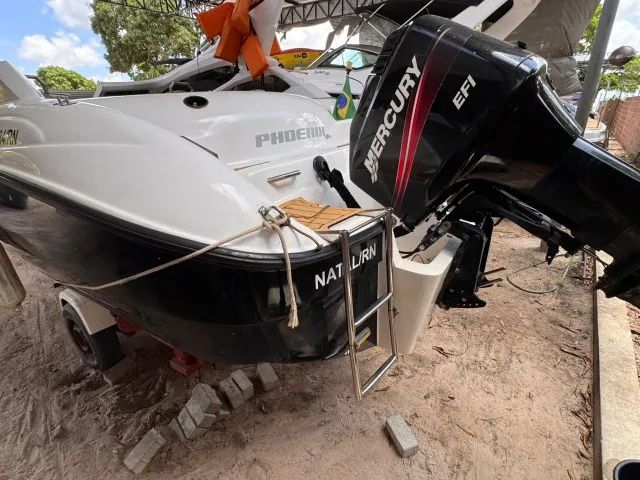 Lancha phoenix 270 - Motor mercury 200 - Foto 9