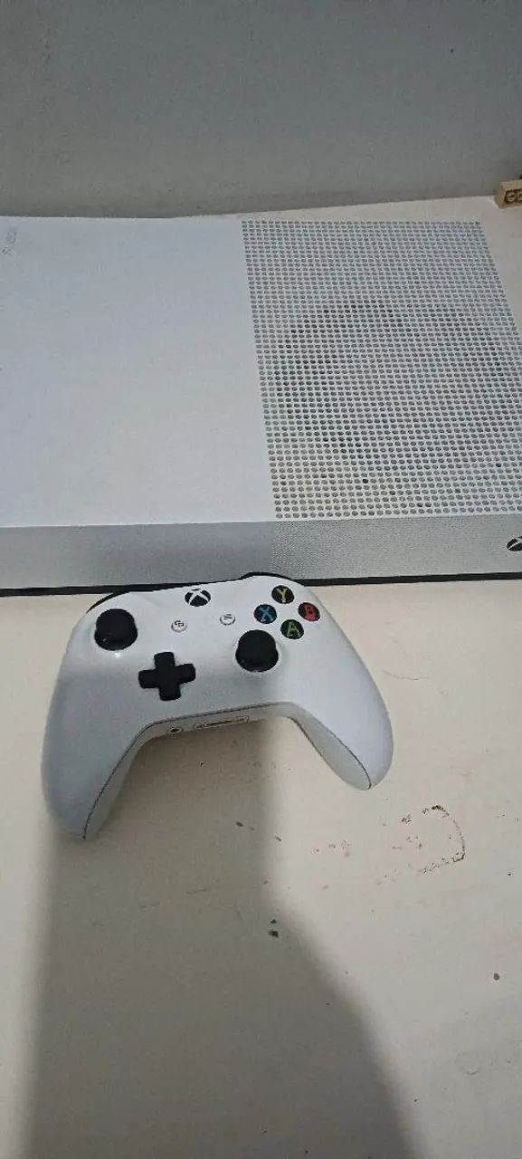 Xbox one S - bem cuidado - Foto 4