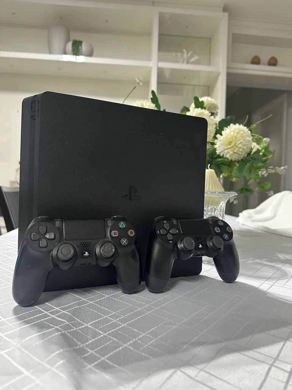 Ps4 Slim 1TB Muito Conservado 
