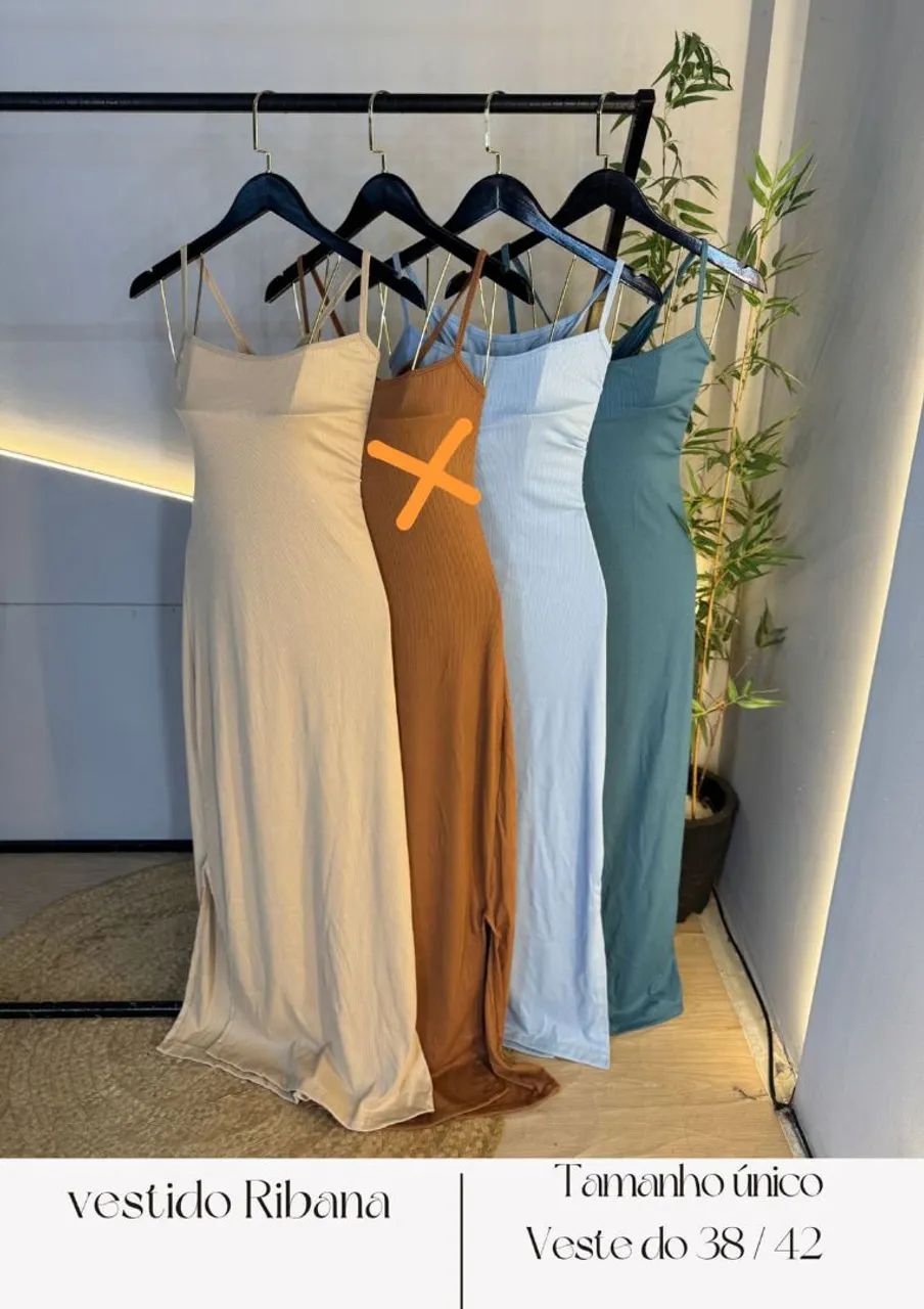 Vestido longo canelado: Marrom  - Foto 2