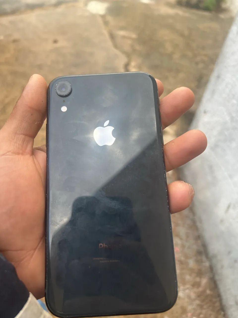 Vende-se iPhone XR 128 G - Foto 3
