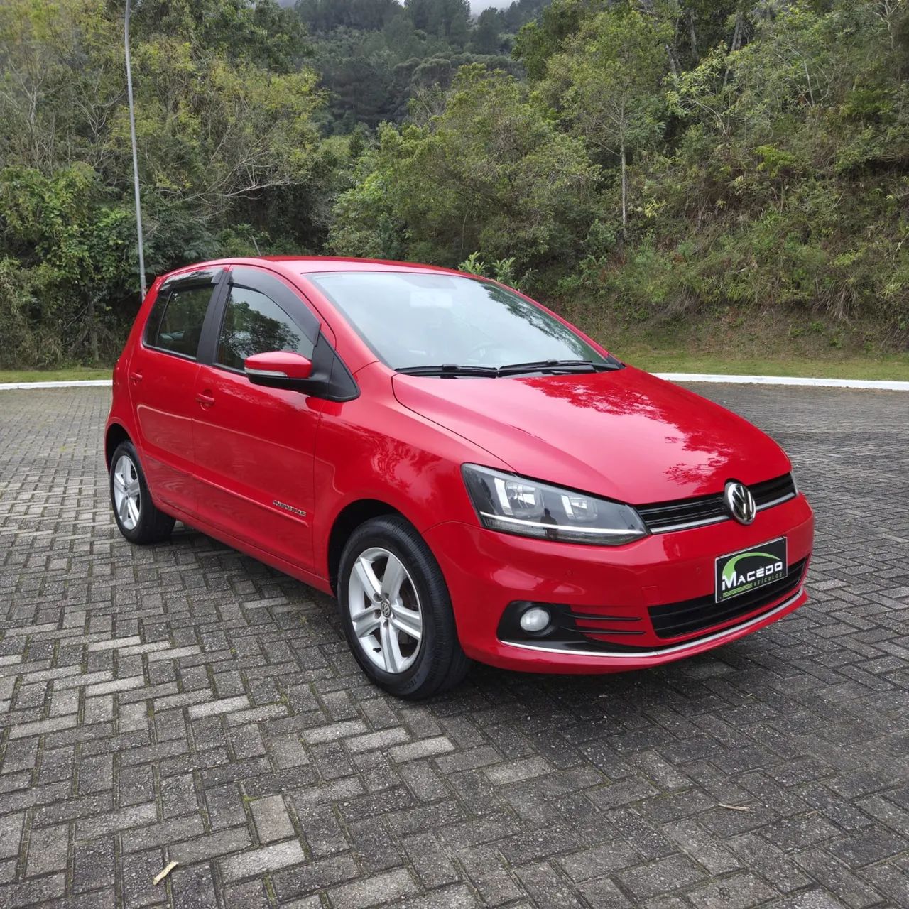 Volkswagen Fox Comfortline 1.6 Flex 8V 5P 2016