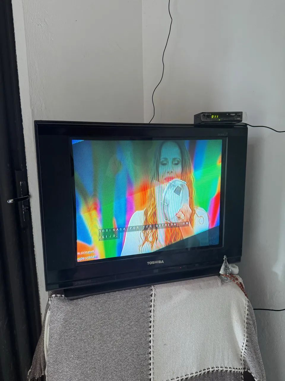 TV Toshiba de 21 polegadas, com conversor digital Tomate, kit completo, PRA SAIR HOJE! 