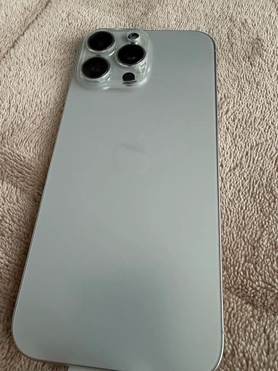 iPhone 16 Pro Max - Estado de Zero / Bateria 94%/ Completo